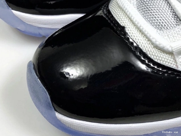 Retro 378037-100 2018 Jordan 11 Air 